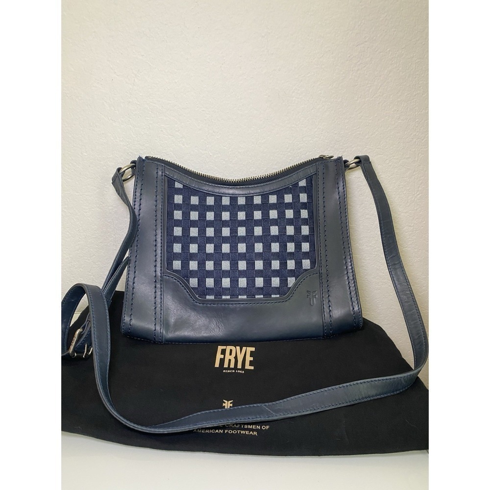 Frye Melissa Crossbody Top Zip Purse Bag Denim Design Navy Blue Leather DB1212